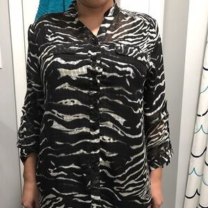Erin London PS Black/White Blouse